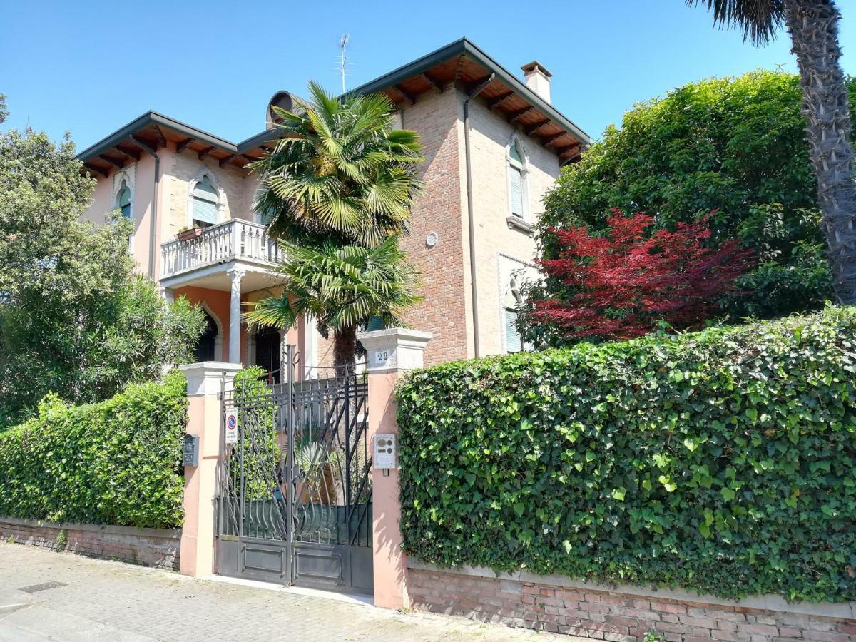 Villa Berghinz Veneţia-Lido Exterior foto